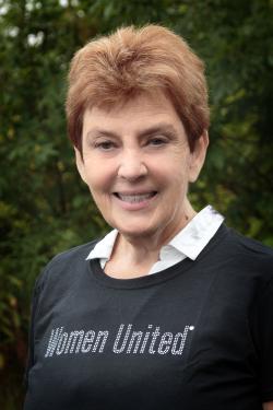 Holly Ryan
